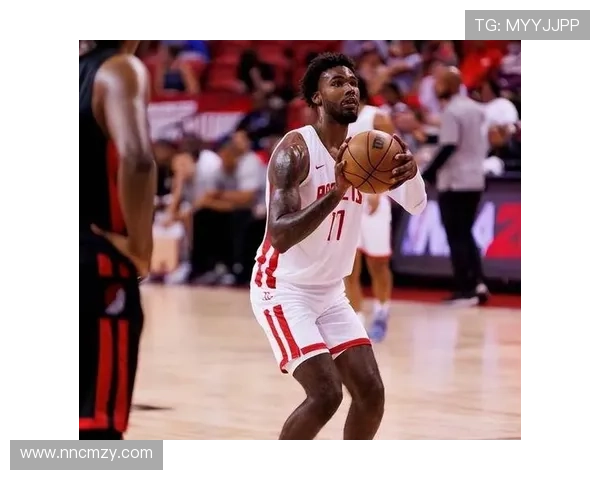 火箭伊森粤语拜年视频走红网络